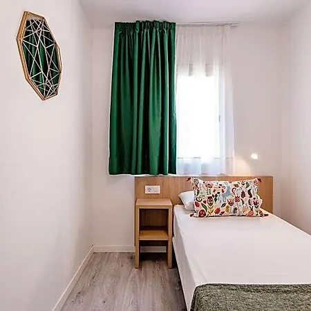Aparthotel Roca - 3*